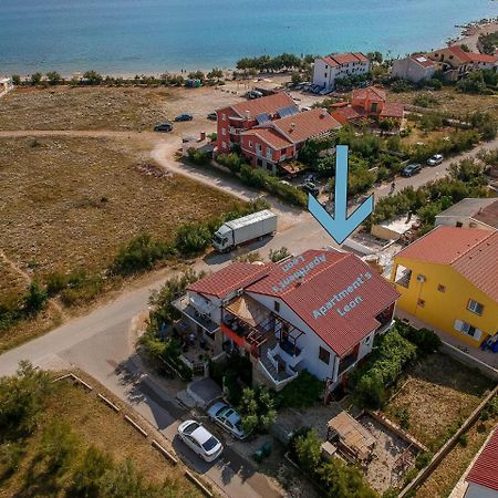 Apartments Leon Ražanac Екстериор снимка