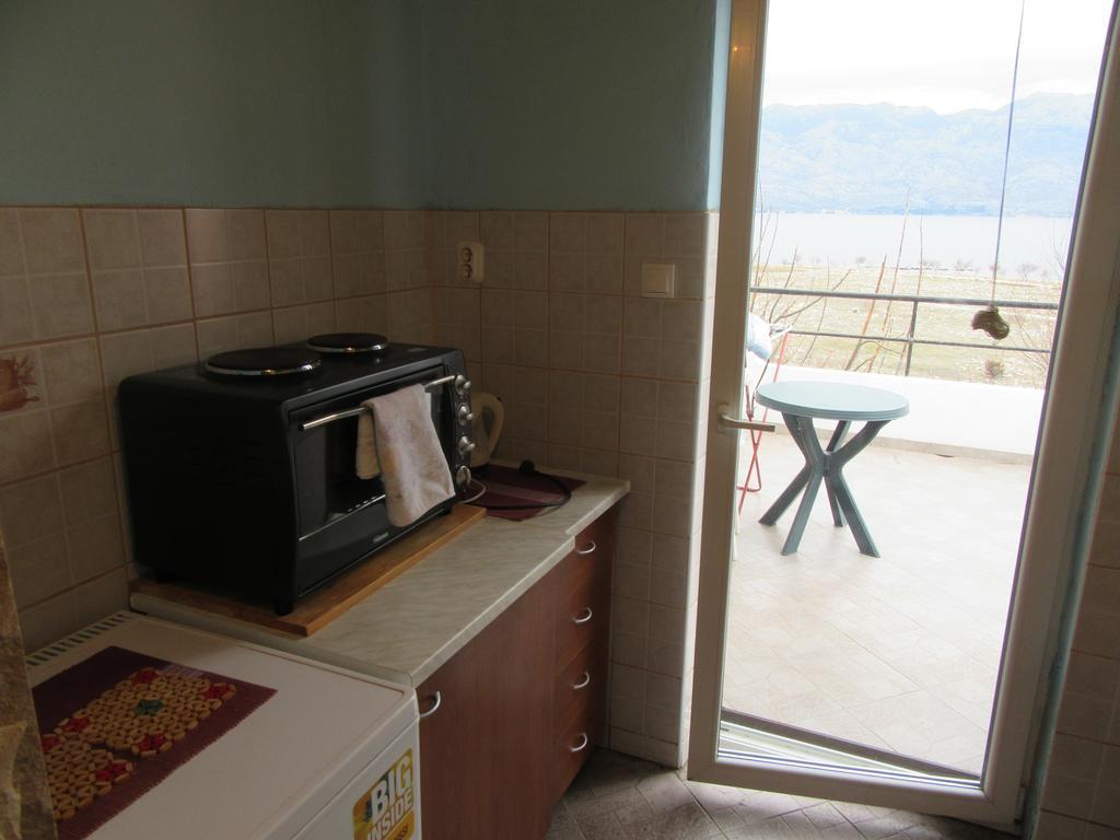 Apartments Leon Ražanac Екстериор снимка