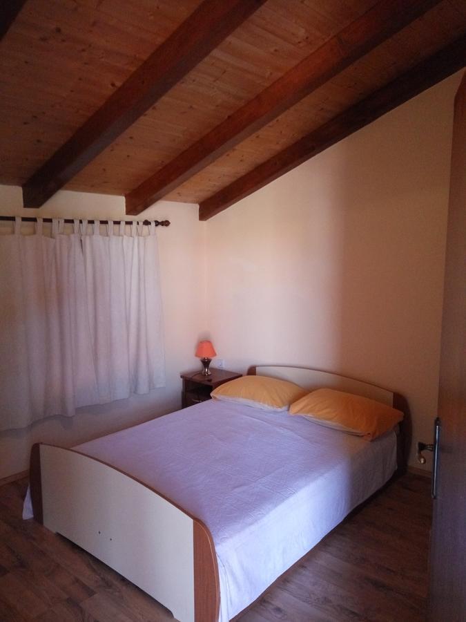 Apartments Leon Ražanac Екстериор снимка